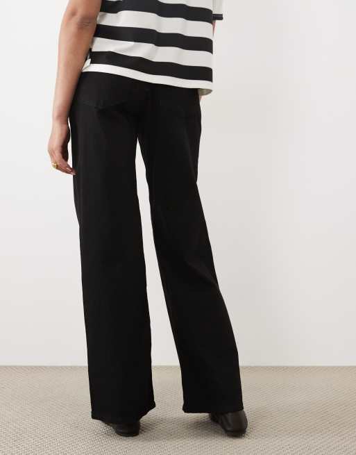 Mamalicious Maternity jeans wide leg neri sopra il pancione, 5 di 5