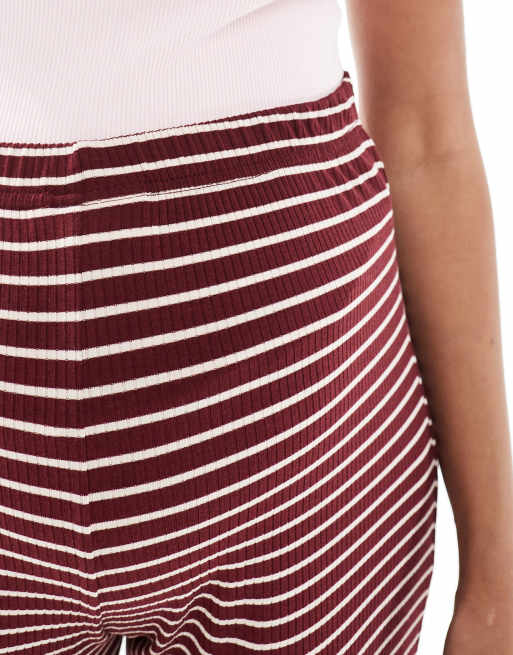 Mamalicious Maternity jersey ribbed wide leg pants in red and cream stripes, 3 of 5