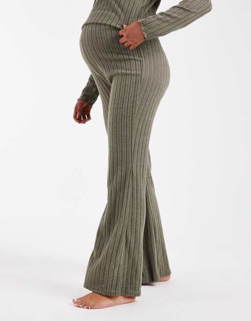 Mamalicious – Maternity – Kakifärgade, ribbstickade, supermjuka byxor med utsvängd design, del av set, 2 av 5