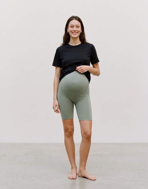 Mamalicious Maternity – Khakigröna leggingsshorts med band över magen, 5 av 5