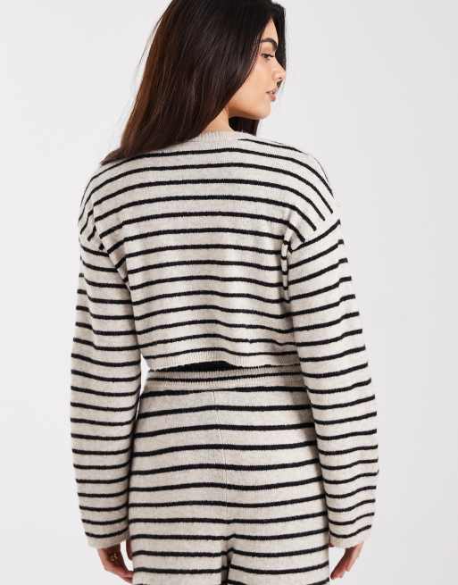 Mamalicious Maternity knitted long sleeve cropped jumper co-ord in black and cream stripe, 4 of 4