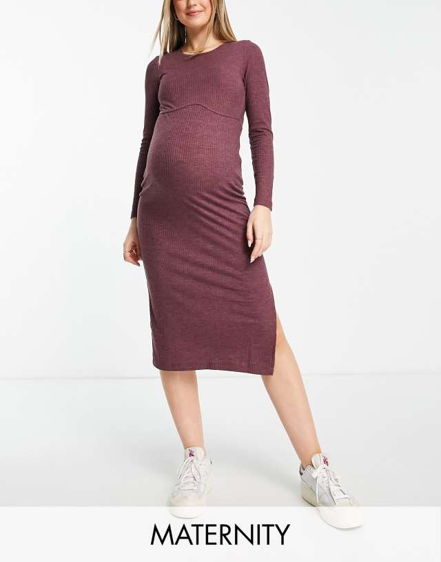 Mamalicious Maternity knitted midi dress in burgundy