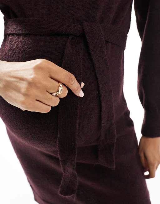 Mamalicious Maternity knitted midi dress with belt in burgundy, 3 of 4