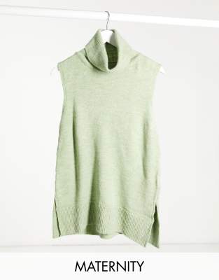 green knitted vest