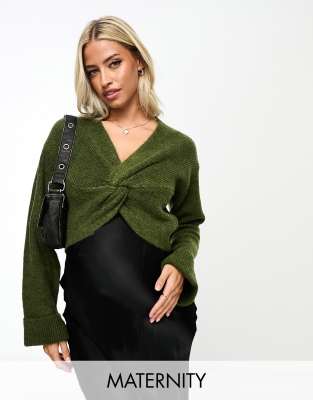 Mamalicious Maternity - Kurz geschnittener Pullover in Khaki mit gebundener Vorderseite, Umstandsmode-Grün