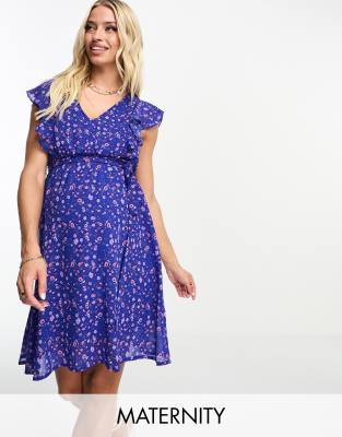 Mamalicious Maternity - Kurzärmliges Wickelkleid in Blau mit Blumenmuster