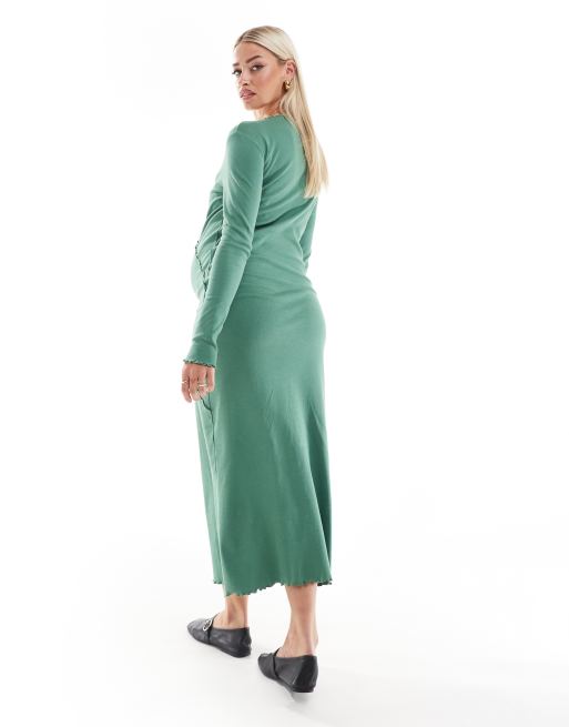Mamalicious Maternity – Langärmliges Umstands-Maxikleid aus Jersey in dunklem Efeugrün, 3 von 4