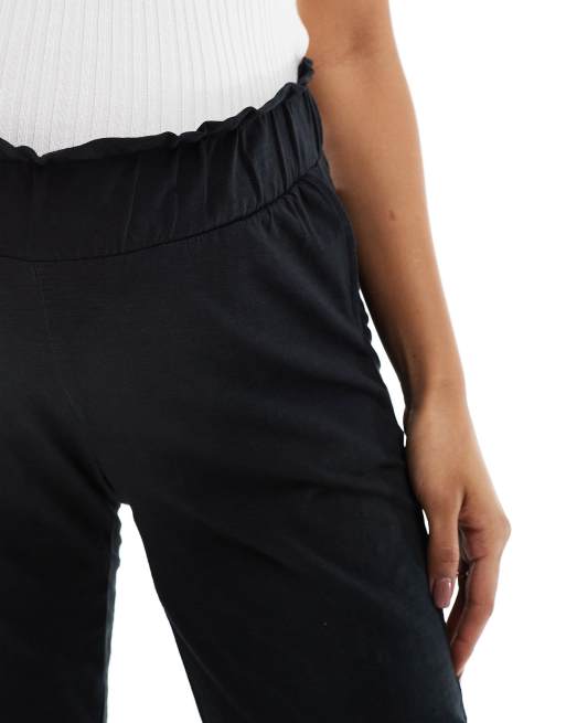 Mamalicious Maternity – Leichte Sommerhose in Schwarz mit weitem Schnitt und Unterbauchbund, 2 von 5