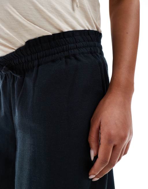 Mamalicious Maternity linen mix wide leg pants in black, 3 of 5