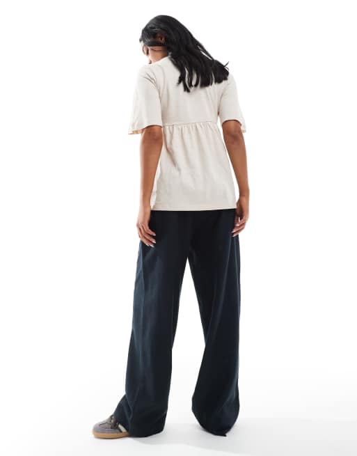Mamalicious Maternity linen touch wide leg trousers in black, 4 of 5