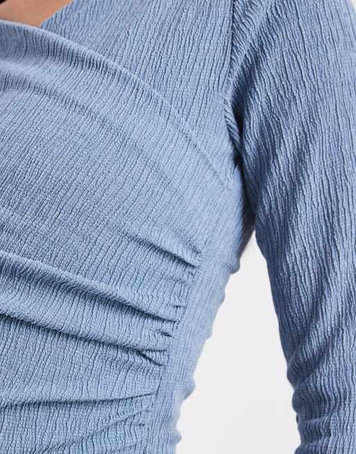Mamalicious – Maternity – Ljusblå, texturerad omlottopp i jersey med amningsfunktion, 3 av 4