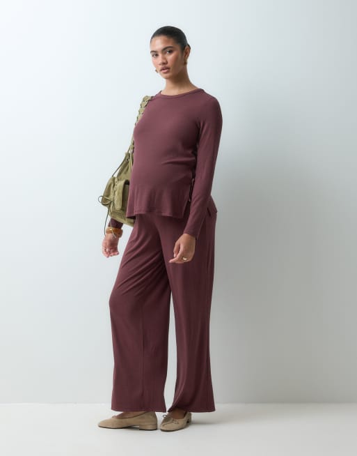 Mamalicious Maternity two function co-ord in burgundy, 3 of 3