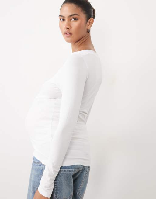 Mamalicious Maternity long sleeve boat neck t-shirt in white, 4 of 4