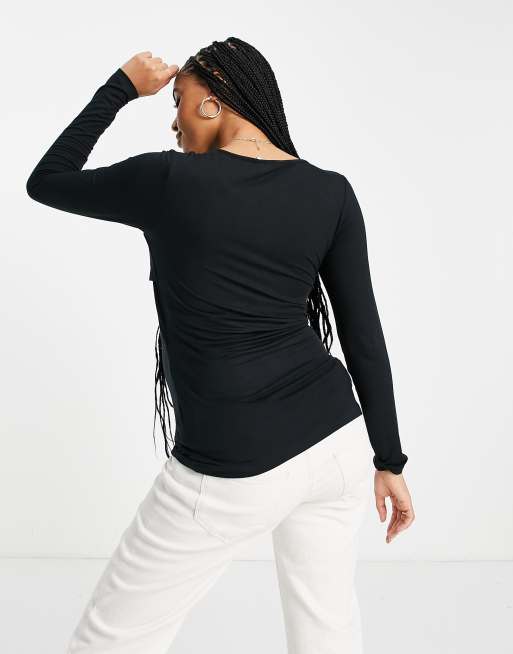 Mamalicious Maternity long sleeve t-shirt in black, 2 of 4