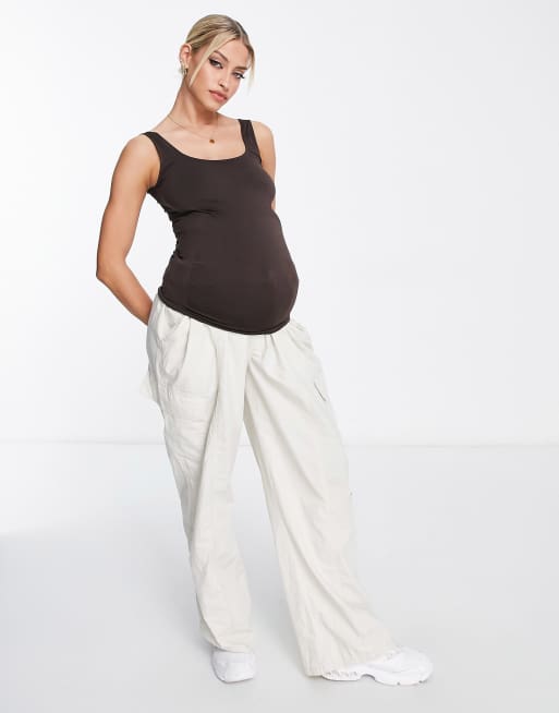 Mamalicious Maternity longline tank top in chocolate brown - part of a set, 4 of 4