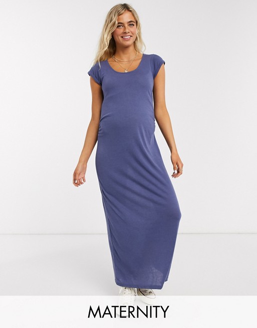Mamalicious Maternity maxi t-shirt dress with ruched waist in blue