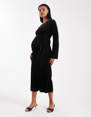 Mamalicious Maternity - Midikleid aus Samt in Schwarz mit Trompetenärmeln, Umstandsmode