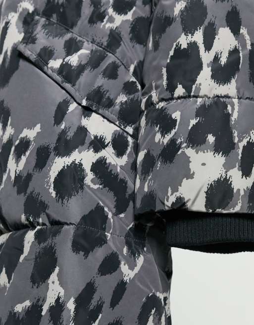 Mamalicious camo padded clearance coat