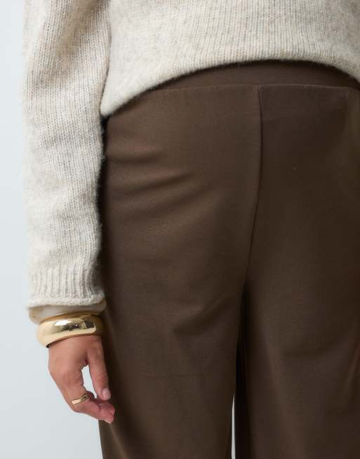 Mamalicious Maternity over the bump wide leg jersey trousers in dark brown, 4 of 5