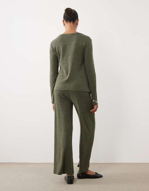 Mamalicious Maternity over the bump wide leg trousers co-ord in forest green, 5 of 5