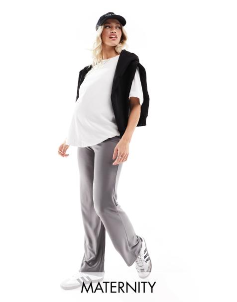 Mamalicious Maternity - Pantaloni a fondo ampio grigio scuro a coste con fascia sopra il pancione - view 1