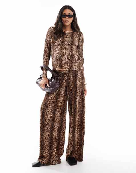 Mamalicious Maternity plisse top and pants set - view 1