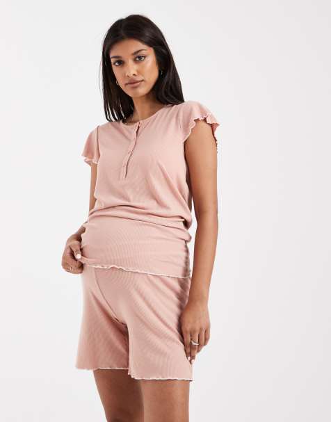 Mamalicious Maternity – Pyjama-Set in Beige mit Kräuselsaum, bestehend aus Still-Oberteil mit 2 Funktionen und Shorts - view 1