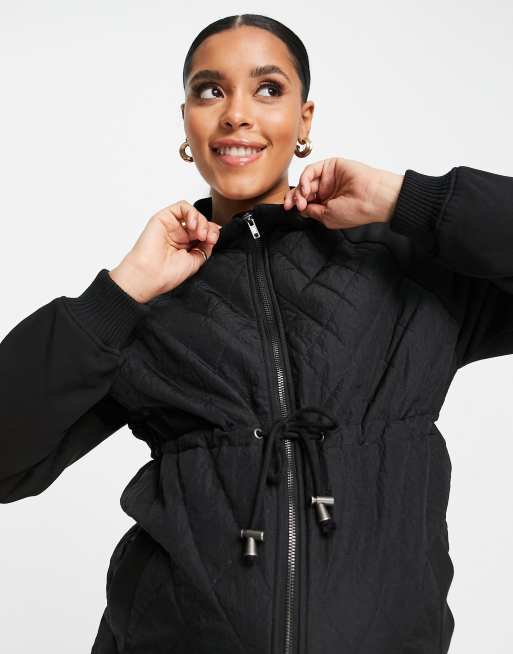 Drawstring-waist quilted coat