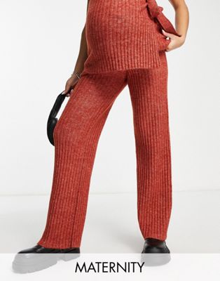 Mamalicious Maternity ribbed knitted co-ord trousers in rust