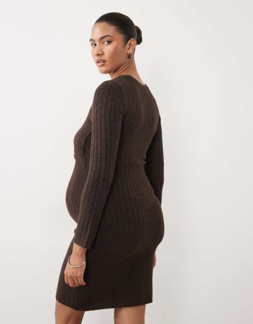 Mamalicious Maternity robe courte en maille à manches longues 2-en-1 marron chocolat, 2 de 4