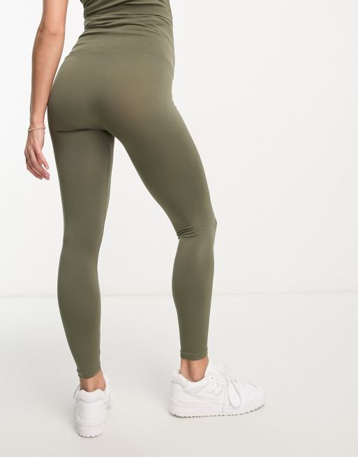 Mamalicious Maternity seamless legging co-ord in khaki green