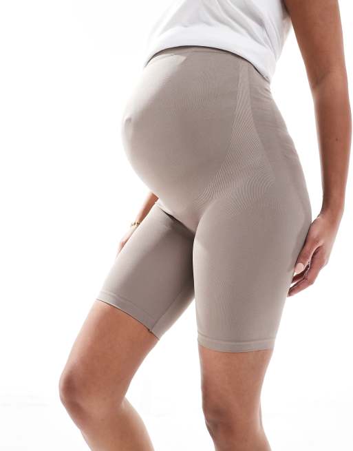 Mamalicious Maternity seamless shorts in taupe, 3 of 4