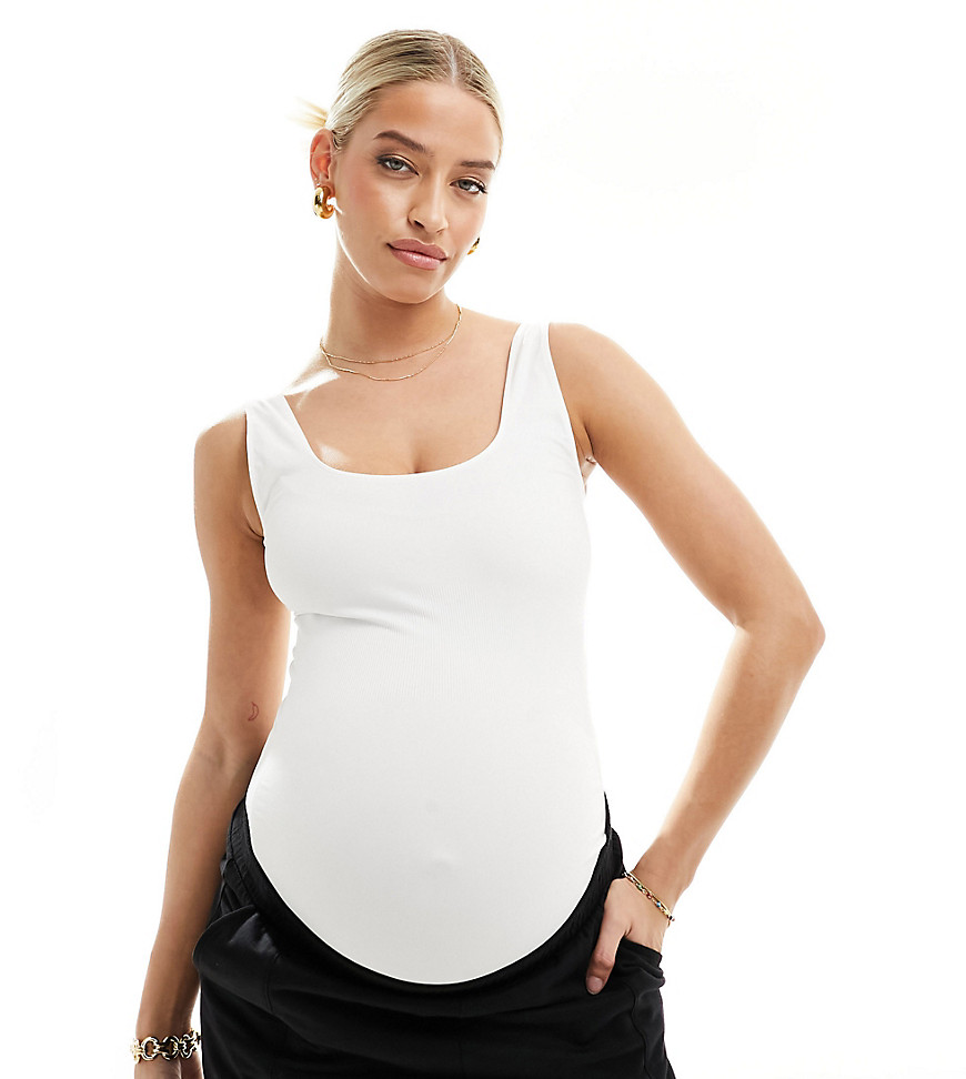 Mamalicious Maternity seamless support tank top in white