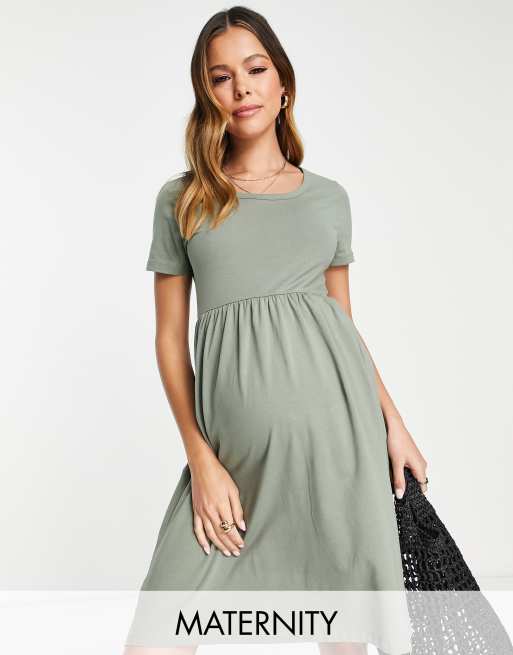 Mamalicious Maternity short sleeve skater dress in light green ASOS