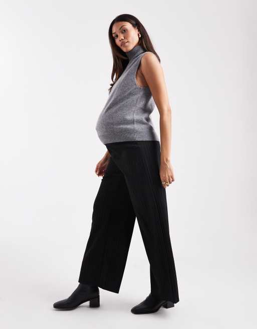 Mamalicious Maternity smart wide leg trousers in black and grey pinstripe, 2 of 5
