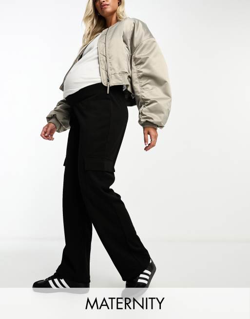Mamalicious Maternity soft cargo pants in black