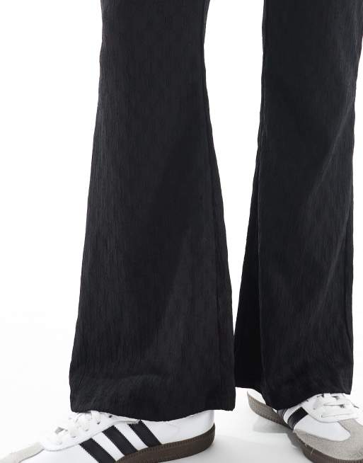 Mamalicious Maternity - Sorte bukser med svaj og stretch i tekstureret jacquard, 5 af 5
