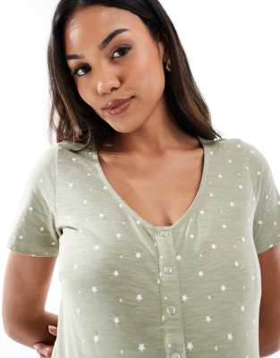 Mama.licious Mamalicious Maternity Star Print Nightdress With Nursing Function In Green
