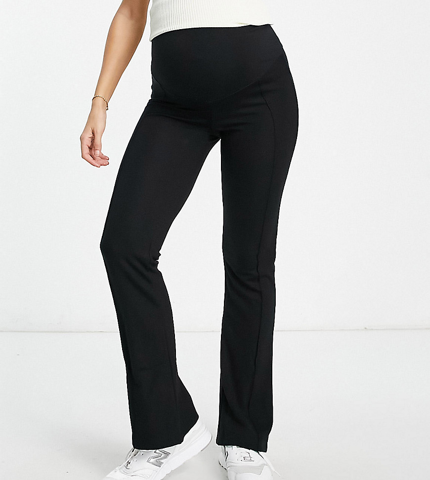 Mamalicious Maternity straight leg trouser with pin tuck in black