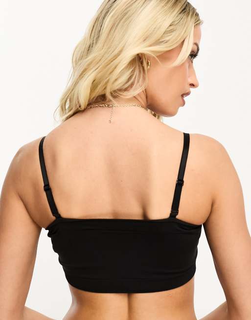 https://images.asos-media.com/products/mamalicious-maternity-strapless-sculpt-bralette-with-detachable-straps-in-black/204675249-2?$n_640w$&wid=513&fit=constrain