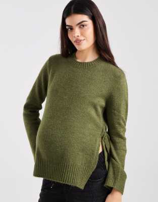 Mama. licious Maternity - Strickpullover in Dunkelgrün mit seitlicher Bindung