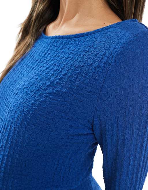 Mama.licious Maternity – Strukturiertes Jersey-Oberteil in Blau mit U-Boot-Ausschnitt, 3 von 4