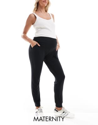 Mamalicious Maternity super soft over the bump lounge pants in black