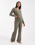 [Mama.licious] Mamalicious Maternity super soft rib knitted flare pants in khaki (Part of a set)-Green L Grape leaf