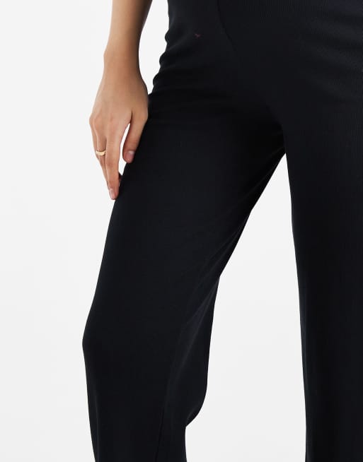 Mamalicious Maternity – Svarta, kraftiga, ribbade byxor med vida ben, 5 av 5