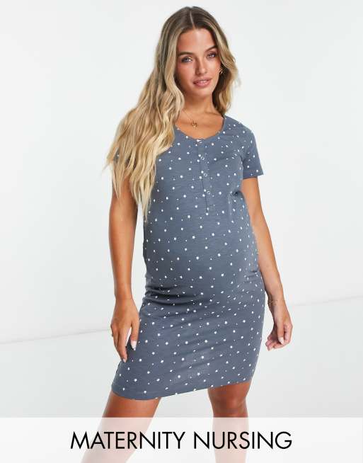 Mamalicious Maternity – Szara koszulka nocna z funkcją karmienia we wzór w gwiazdki