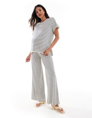 Mama.licious Mamalicious Maternity T-shirt