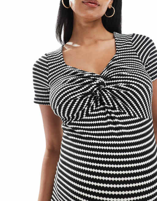 Mamalicious Maternity - Vestito midi in jersey jacquard con scollo a cuore nero e bianco a righe, 4 di 4