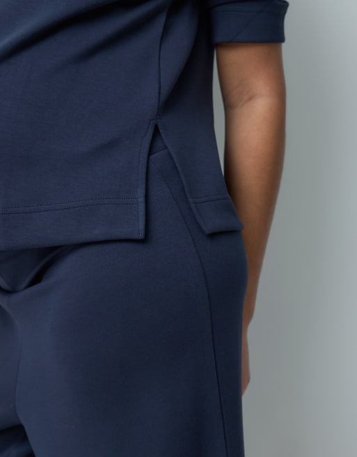 Mamalicious Maternity wide leg jersey pant co-ord in navy, 4 of 5