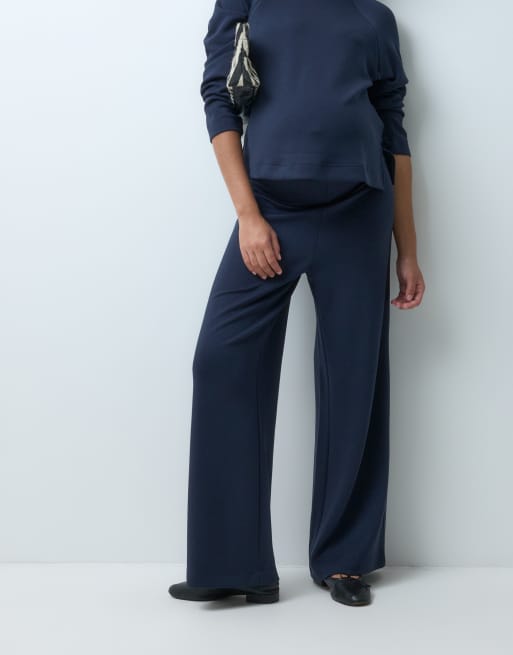 Mamalicious Maternity wide leg jersey trouser co-ord in navy, 2 of 5